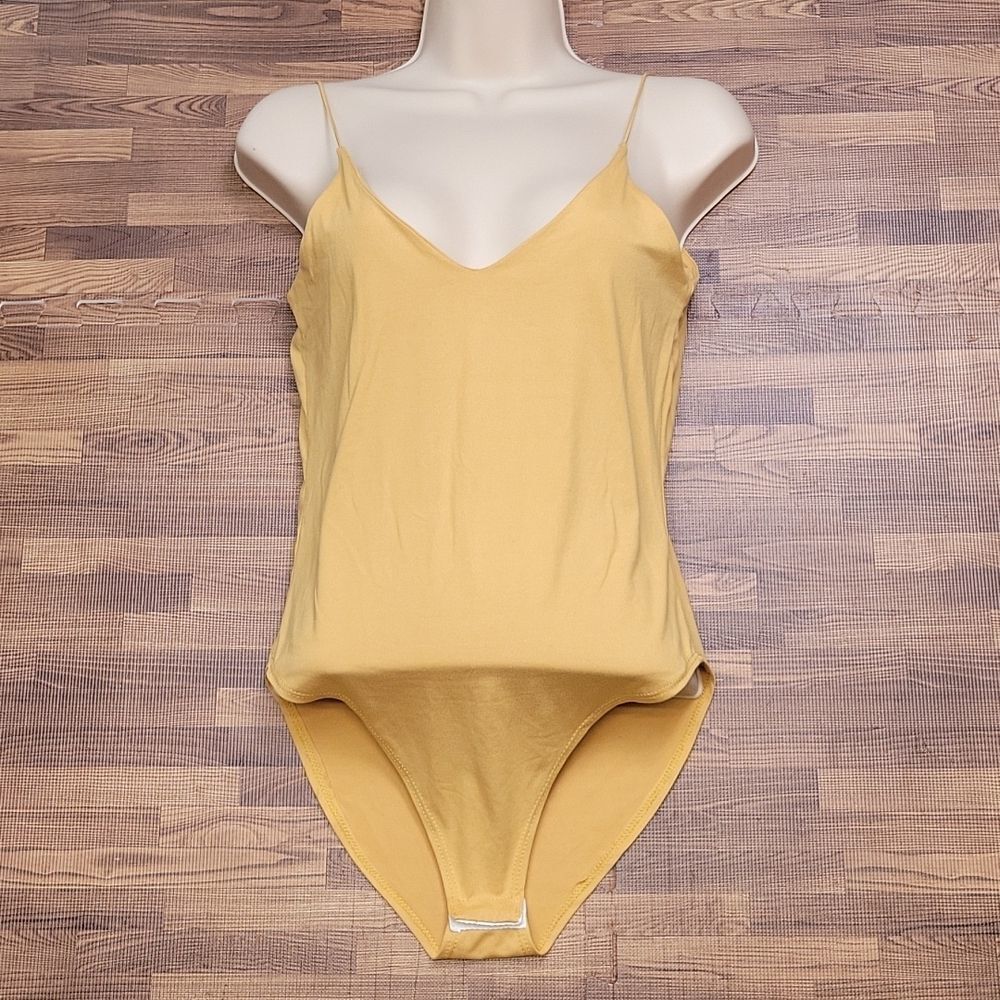 NWT! Seductions by Sirens Yellow Cami  Onsie  Body Suit Size S/P
